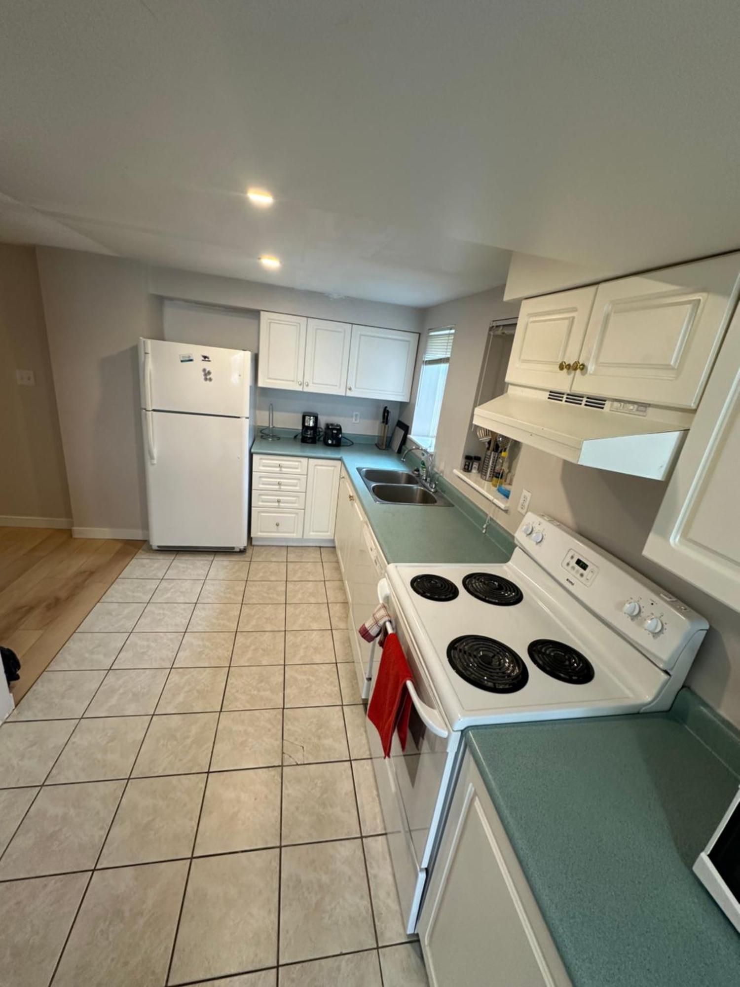 Artistic Apartment Near Downtown فكتوريا المظهر الخارجي الصورة